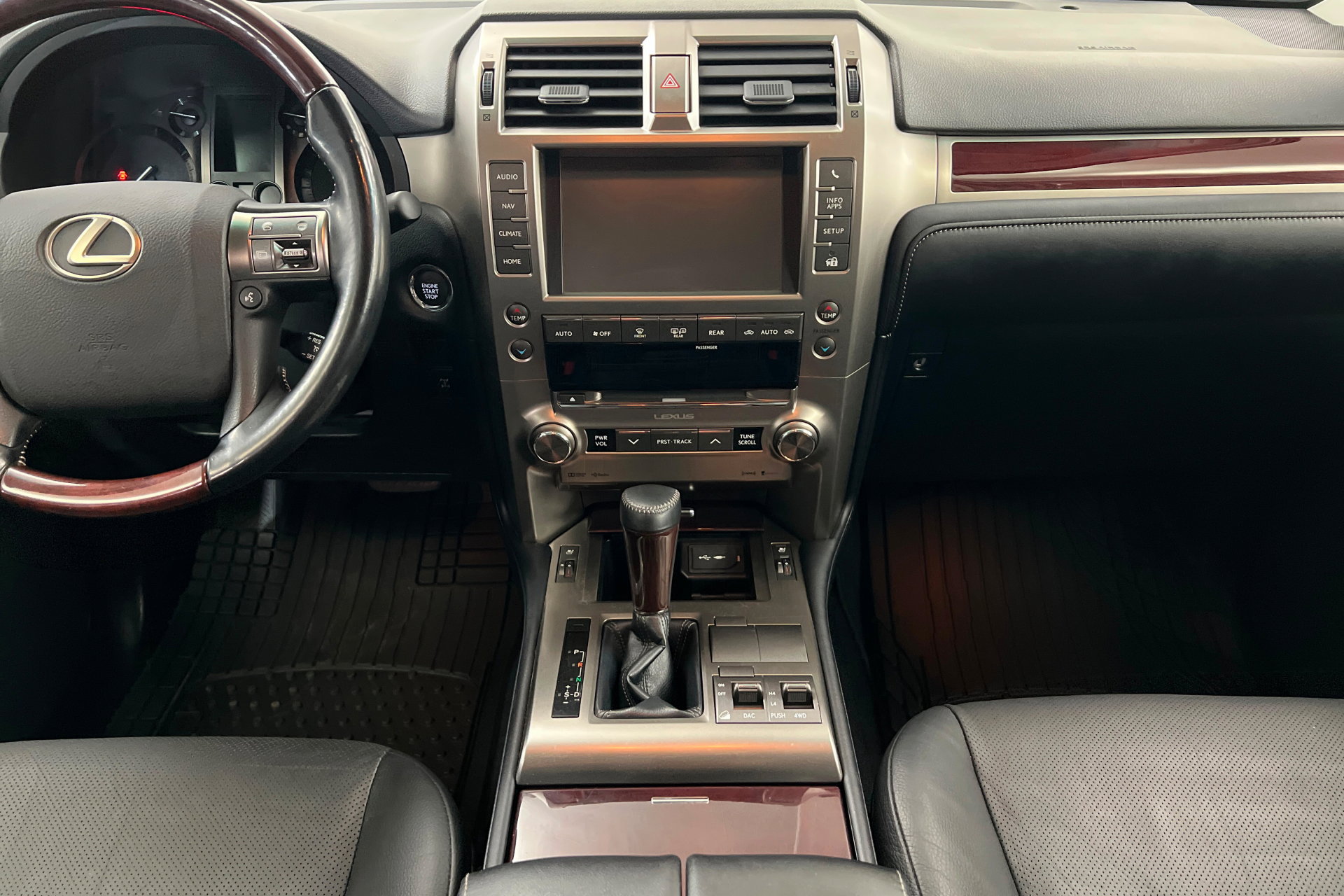 Used 2018 Lexus GX 460 Premium w/ Premium Package image 14