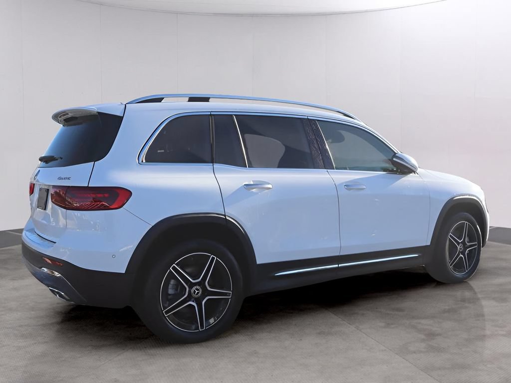 New 2026 Mercedes-Benz GLB 250 4MATIC image 7