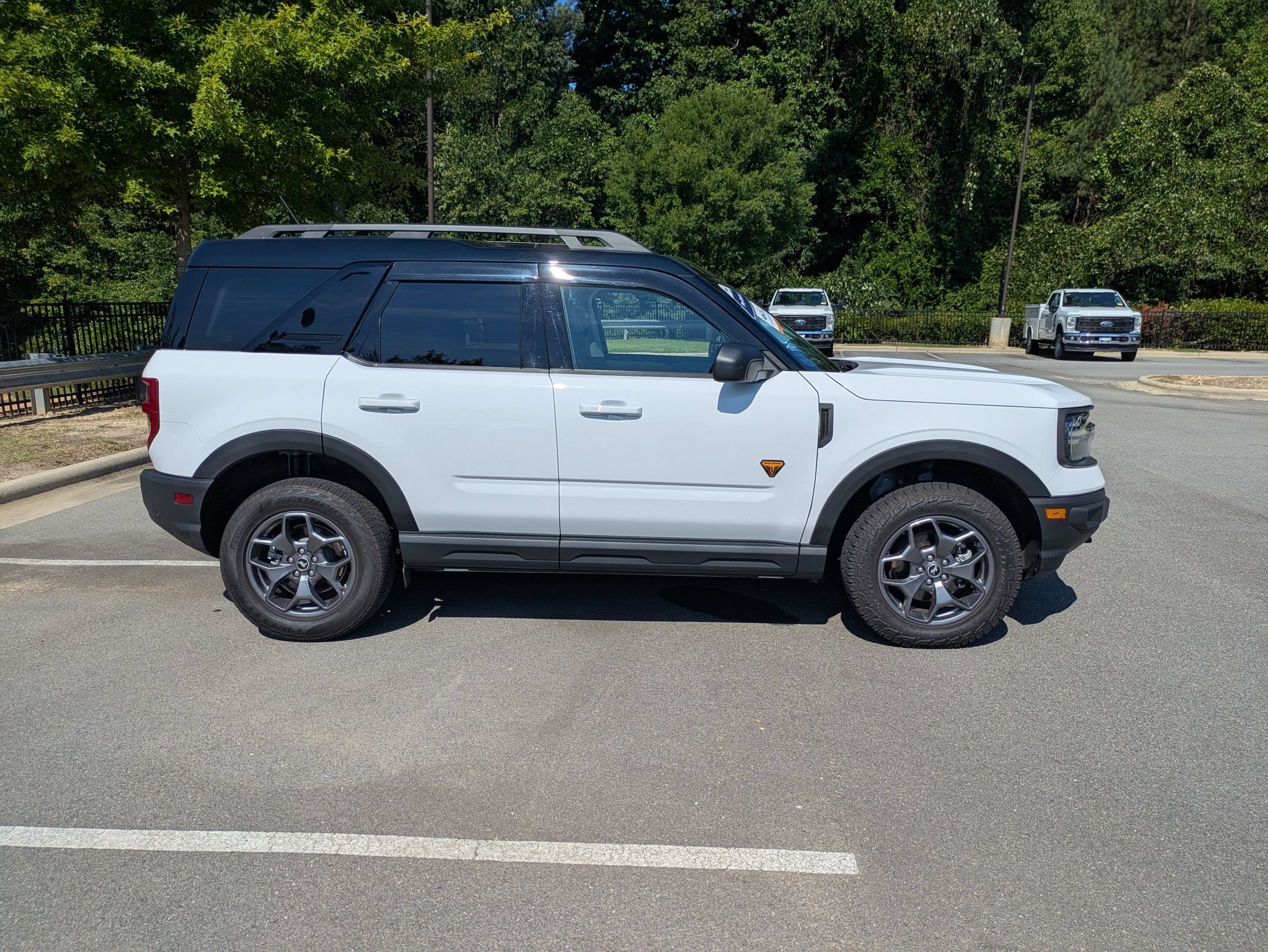 Certified 2024 Ford Bronco Sport Badlands w/ Premium Package AWD/4WD image 3