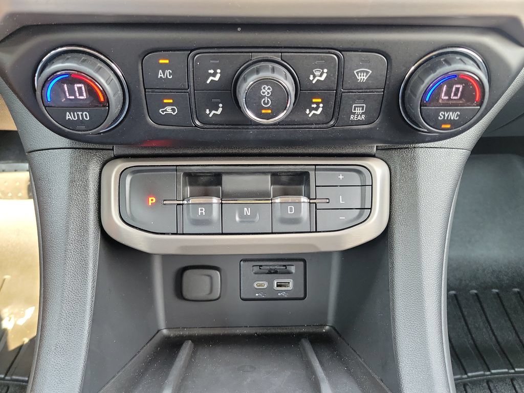 Used 2020 GMC Acadia Denali w/ Denali Ultimate Package AWD/4WD image 57