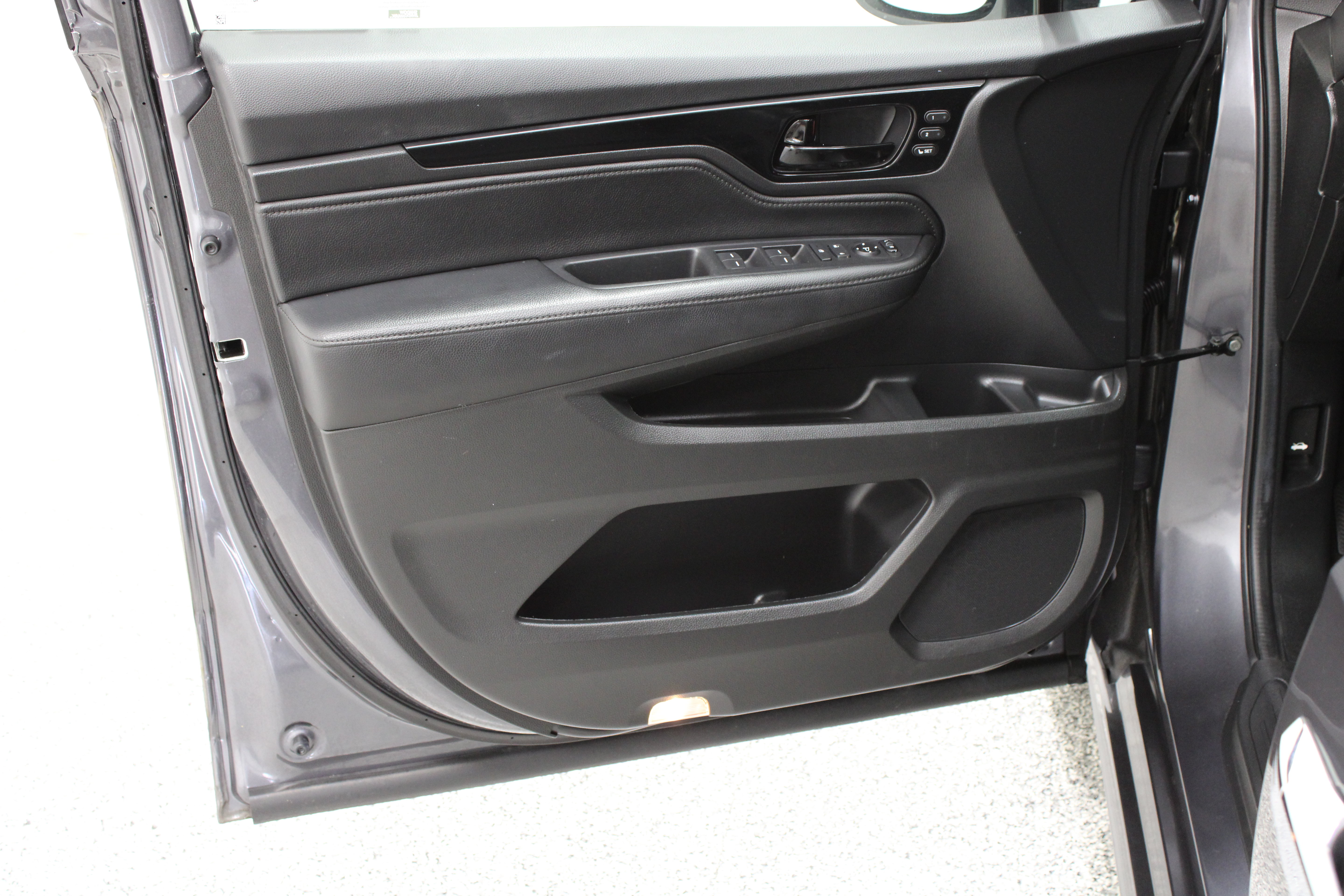 Used 2024 Honda Odyssey Touring image 12