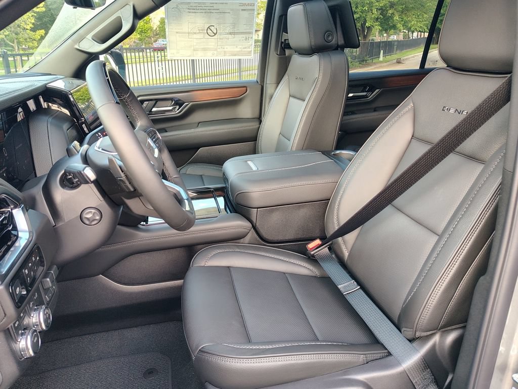 New 2026 GMC Yukon XL Denali w/ Denali Reserve Package AWD/4WD image 26