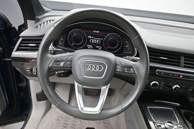 Used 2019 Audi Q7 3.0T Premium Plus w/ Premium Plus Package AWD/4WD image 16