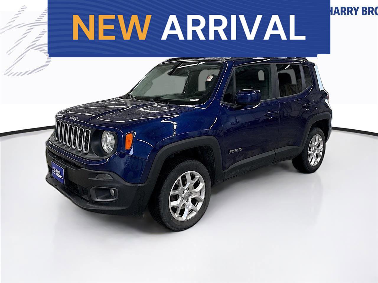 Used 2017 Jeep Renegade Latitude w/ Cold Weather Group AWD/4WD image 1