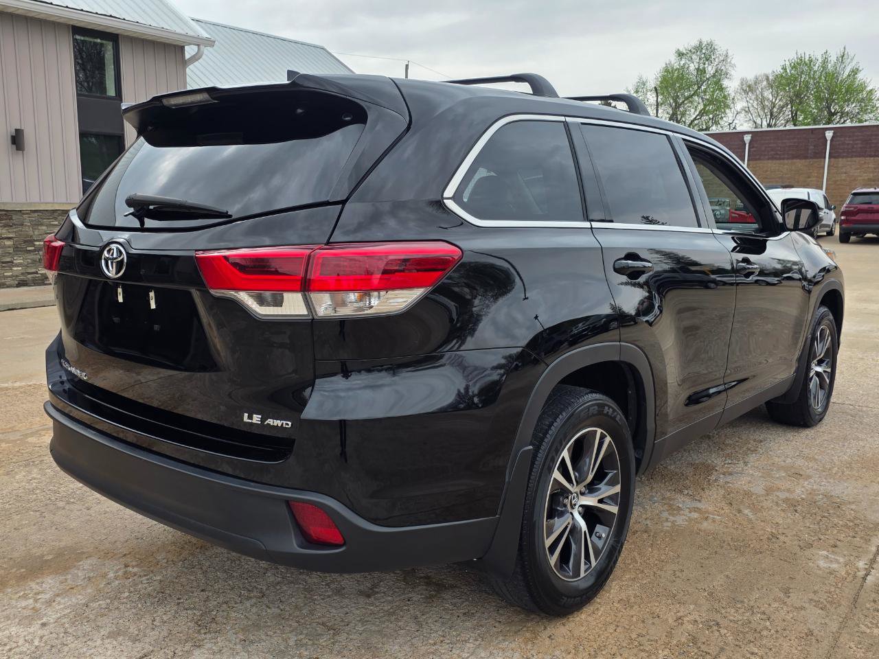 Used 2019 Toyota Highlander Plus image 23