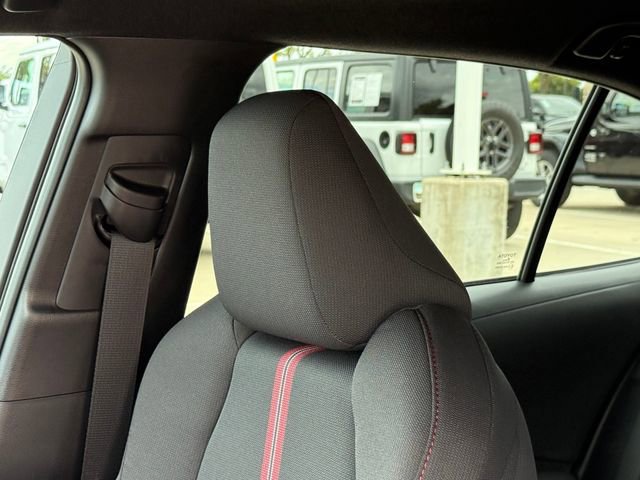 Used 2026 Toyota Corolla SE FWD image 14