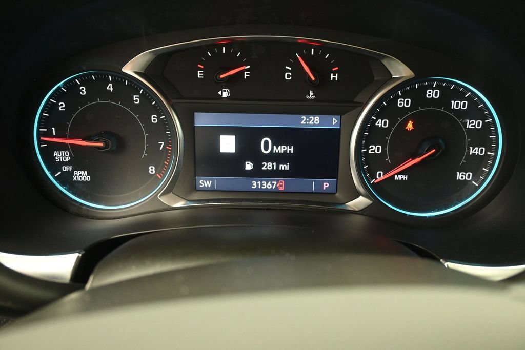 Used 2022 Chevrolet Traverse RS FWD image 9