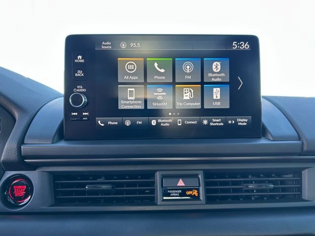 Used 2023 Honda Pilot TrailSport image 17