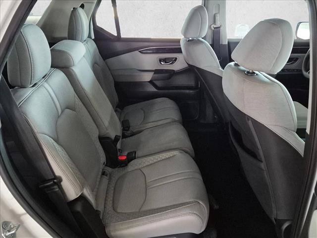 Used 2023 Honda Pilot LX image 21