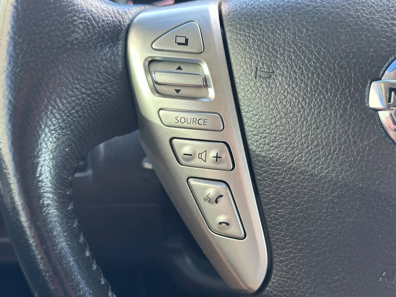 Used 2015 Nissan Sentra SR image 31