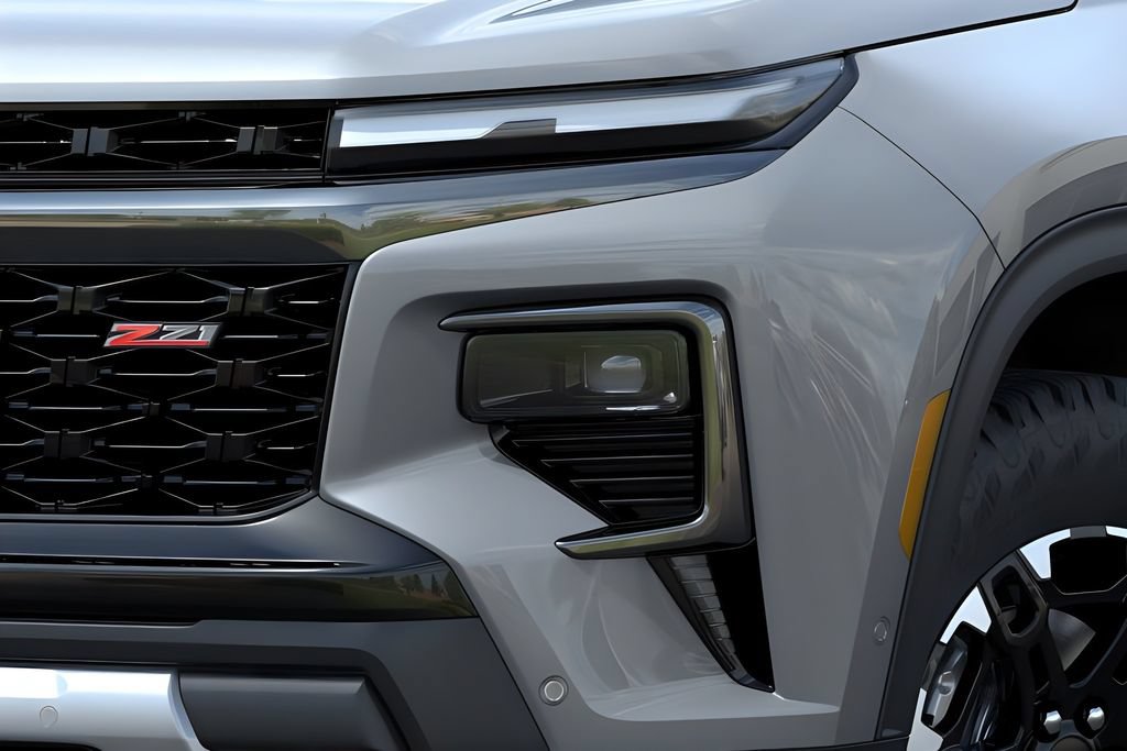 New 2027 Chevrolet Traverse Z71 w/ Enhanced Driving Package AWD/4WD image 11