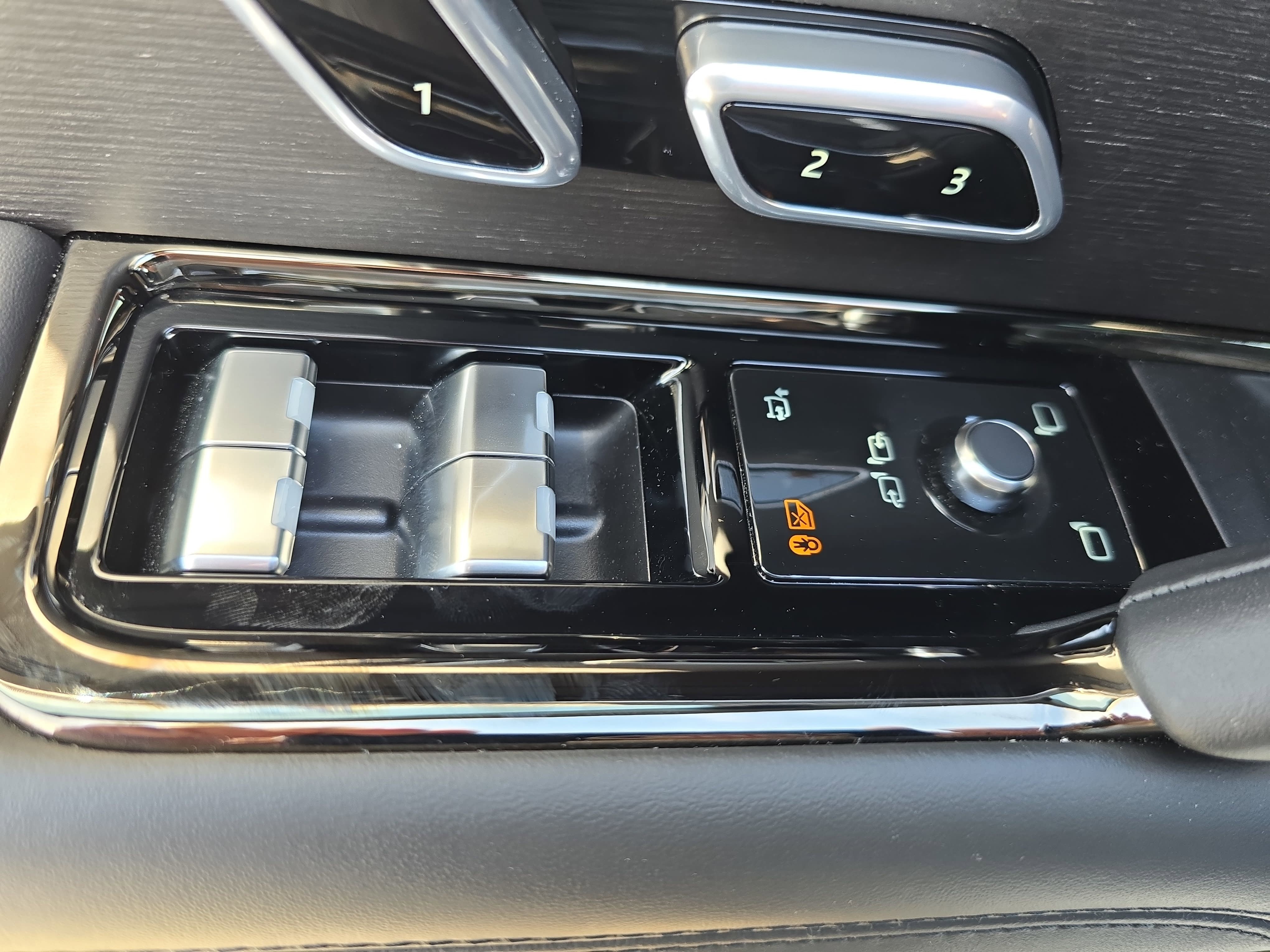 Certified 2025 Land Rover Range Rover Sport Autobiography image 27