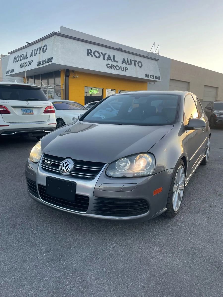 Used 2008 Volkswagen R32 image 1