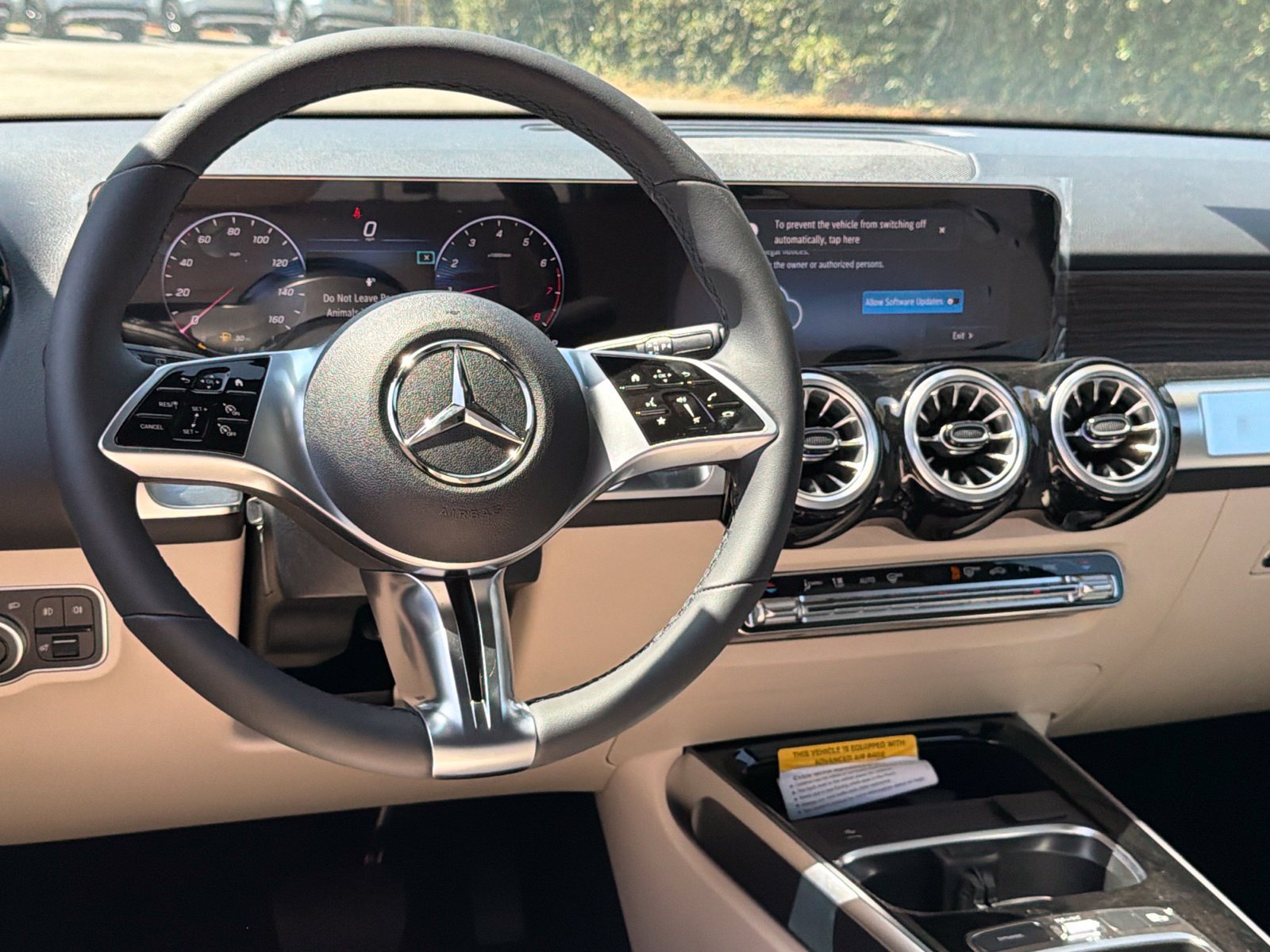 New 2026 Mercedes-Benz GLB 250 4MATIC image 26