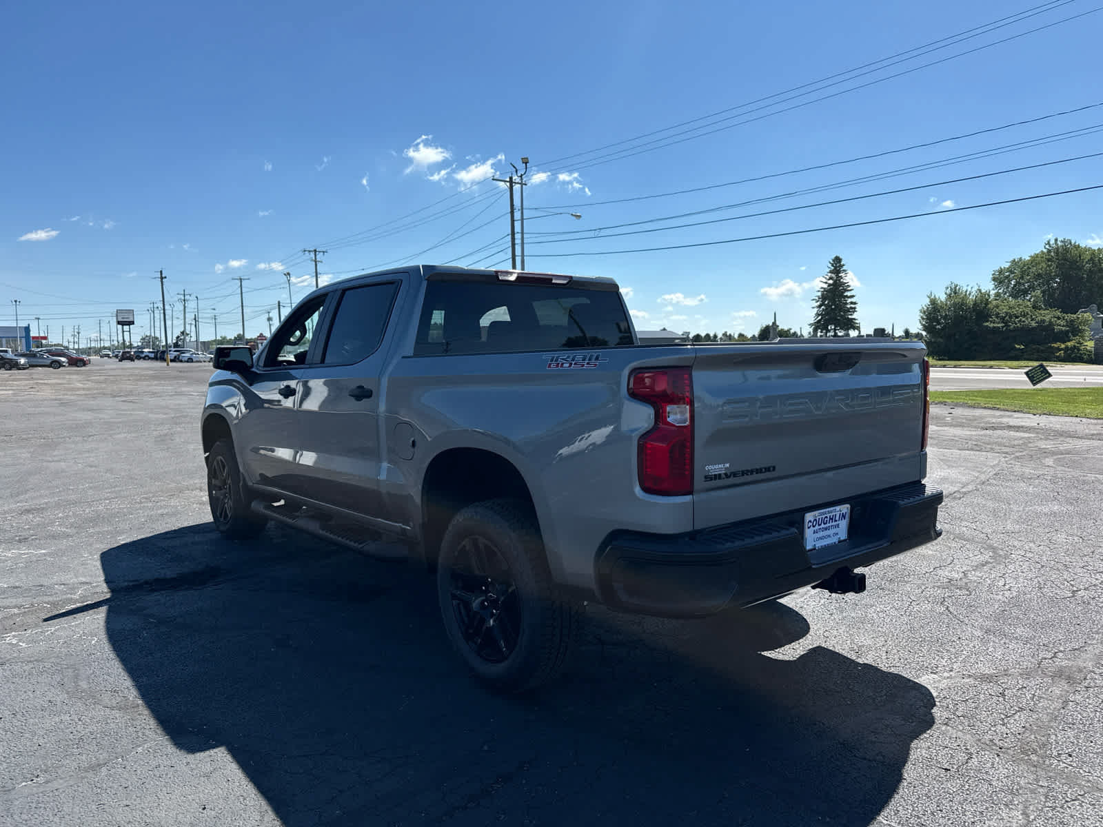 New 2026 Chevrolet Silverado 1500 Custom Trail Boss w/ Turbomax Blackout Package AWD/4WD image 3