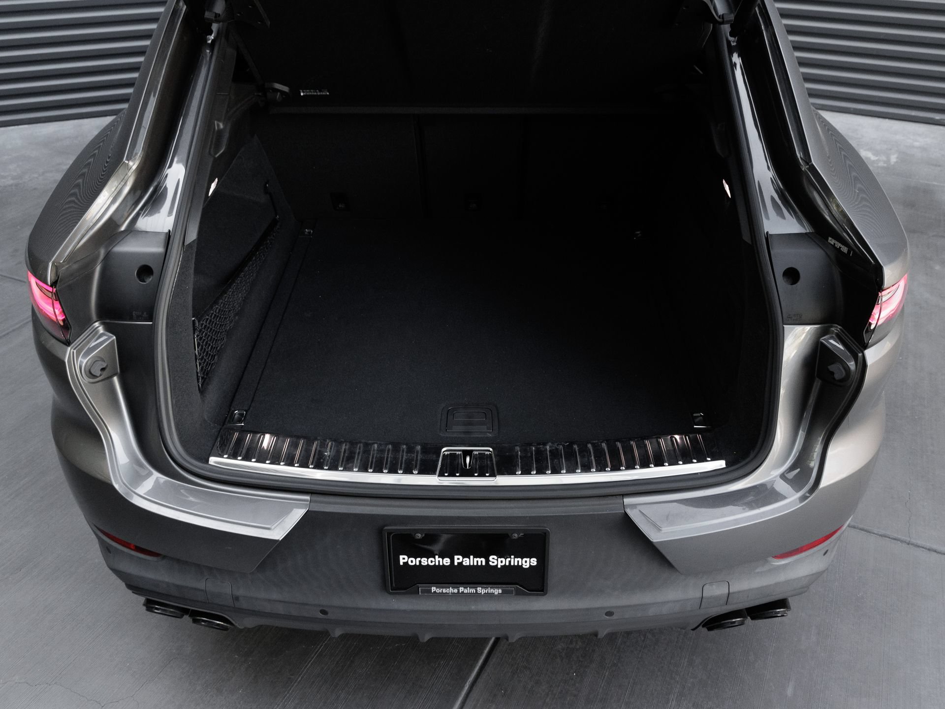 Certified 2022 Porsche Cayenne Coupe AWD/4WD image 26