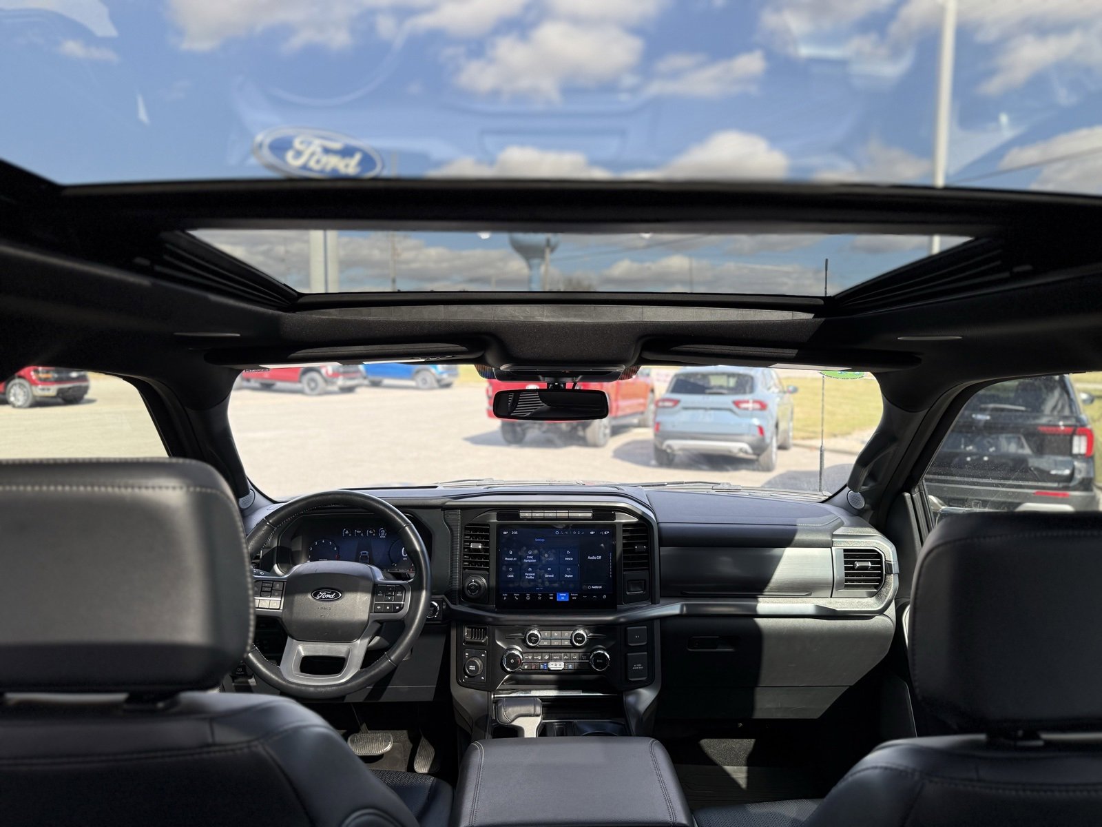 Used 2024 Ford F150 Lariat w/ Equipment Group 502A High image 15