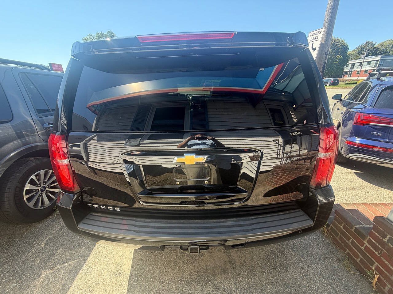 Used 2019 Chevrolet Tahoe LT w/ Max Trailering Package AWD/4WD image 6