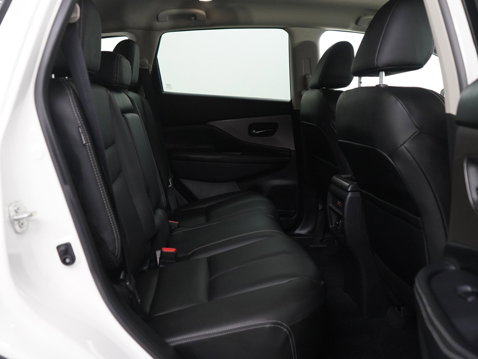 Used 2024 Nissan Murano SV w/ SV Midnight Edition Package image 10