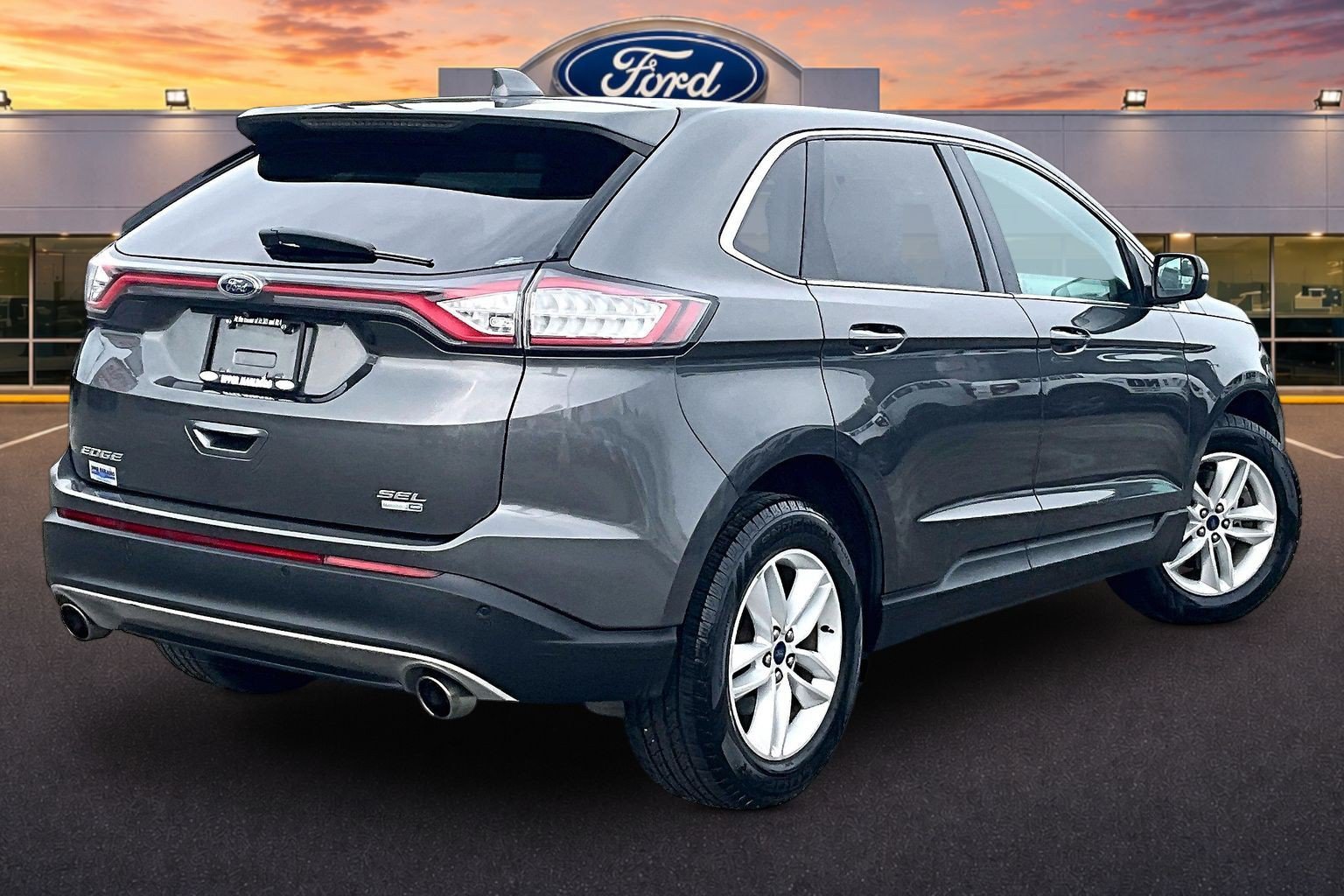 Certified 2018 Ford Edge SEL w/ Equipment Group 201A AWD/4WD image 13
