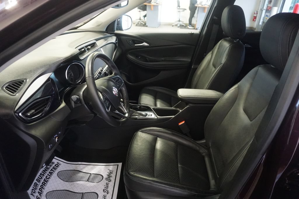 Used 2021 Buick Encore GX Essence AWD/4WD image 21