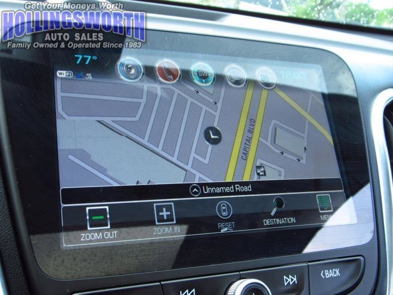 Used 2018 Chevrolet Equinox Premier FWD image 14