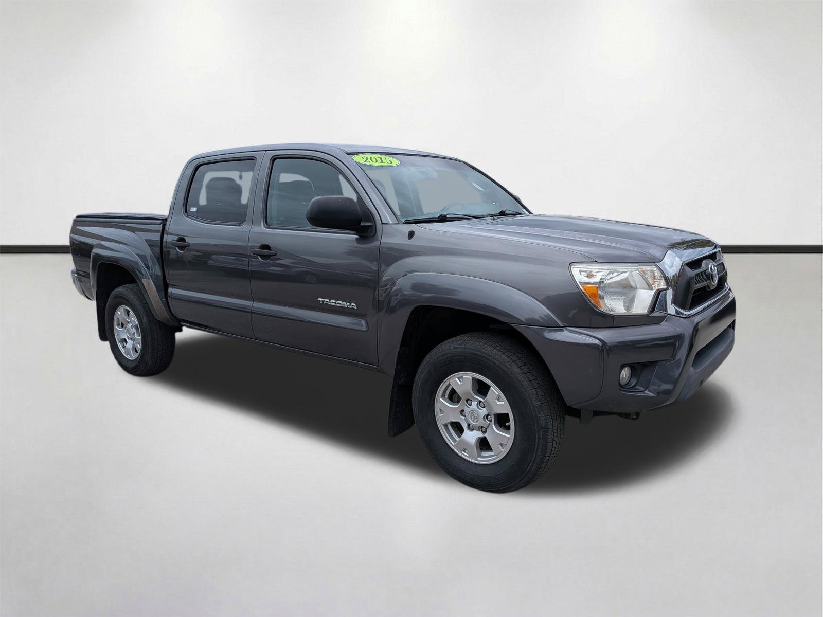Used 2015 Toyota Tacoma PreRunner w/ SR5 Package RWD image 1