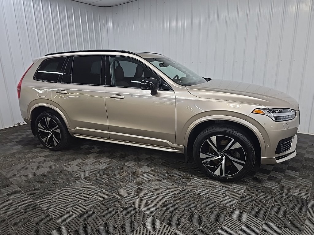 Used 2023 Volvo XC90 T8 Plus w/ Protection Package AWD/4WD image 1