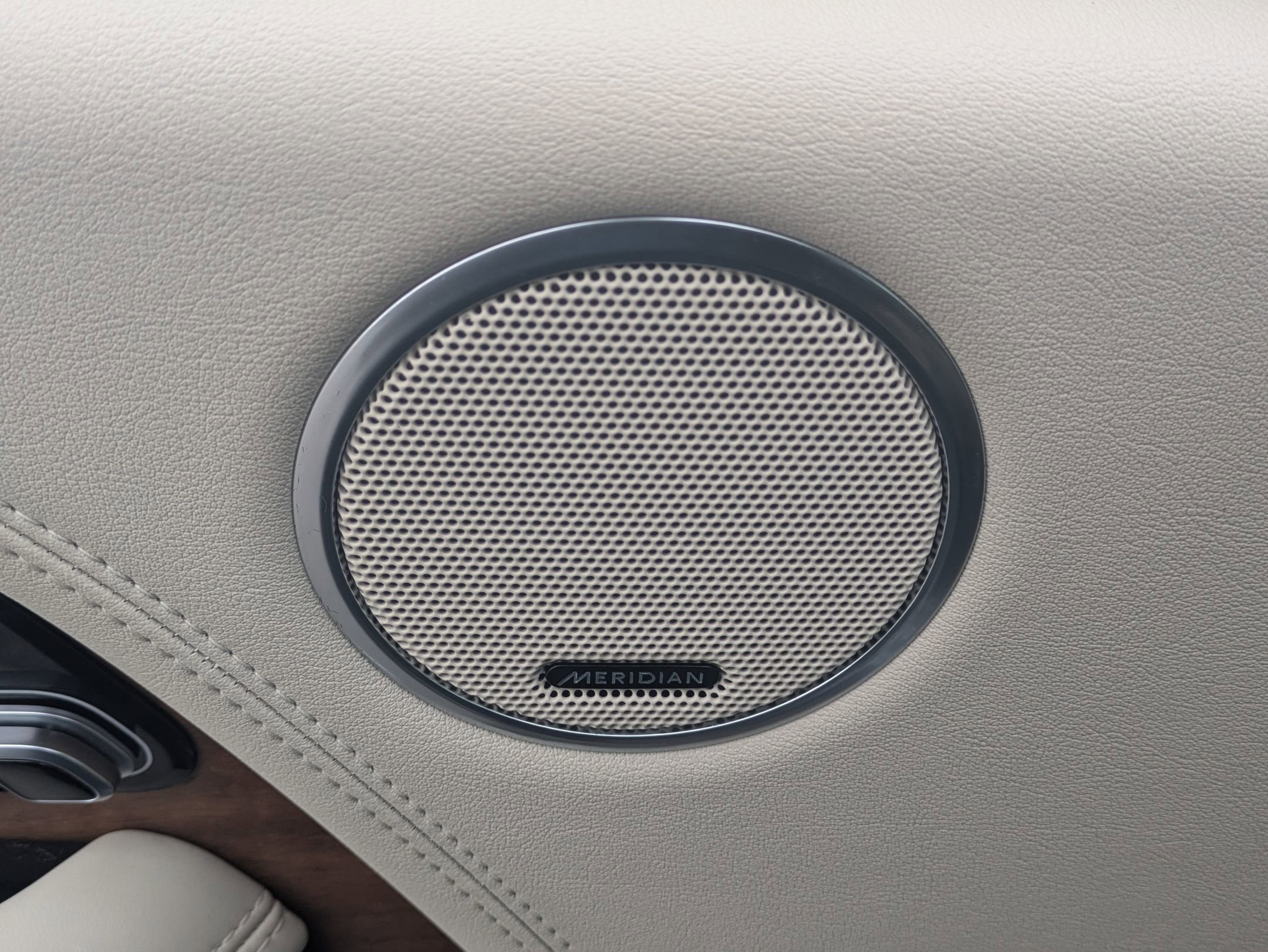 Used 2019 Land Rover Range Rover Long Wheelbase Supercharged image 22