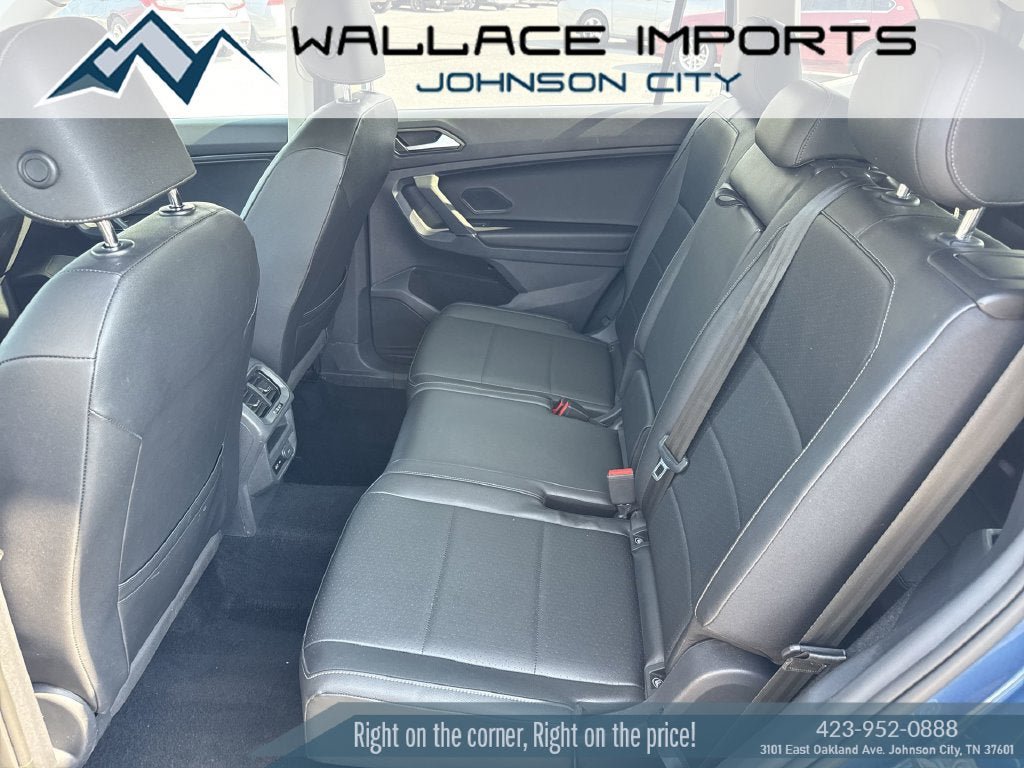 Used 2020 Volkswagen Tiguan SEL FWD image 34