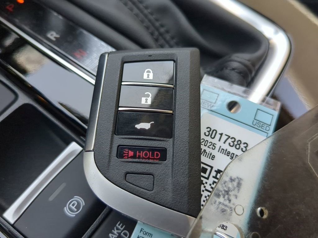 New 2025 Acura Integra Base image 31