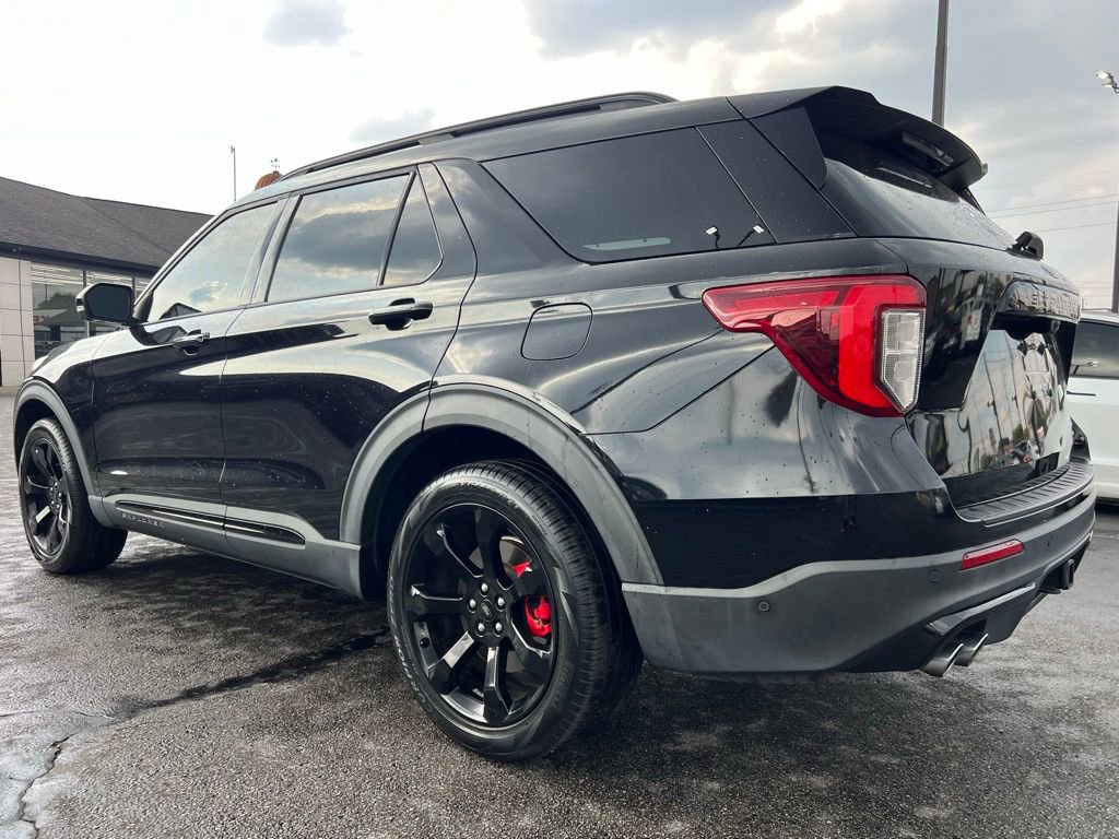 Used 2020 Ford Explorer ST w/ ST Street Pack image 4