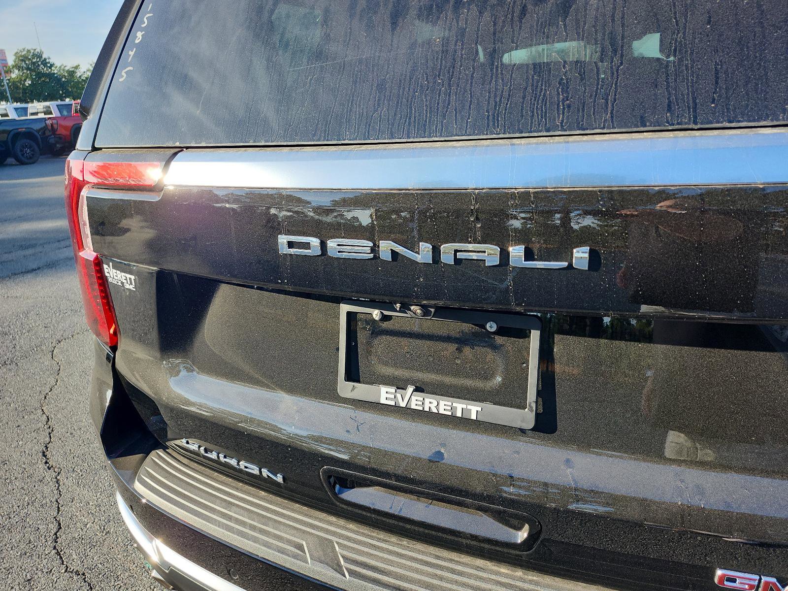 New 2026 GMC Yukon Denali w/ Sun & Power Step Package image 4