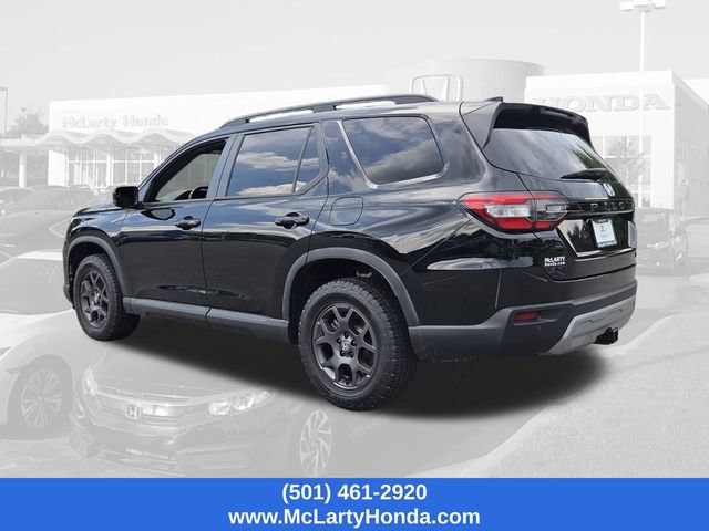 Certified 2025 Honda Pilot TrailSport image 4