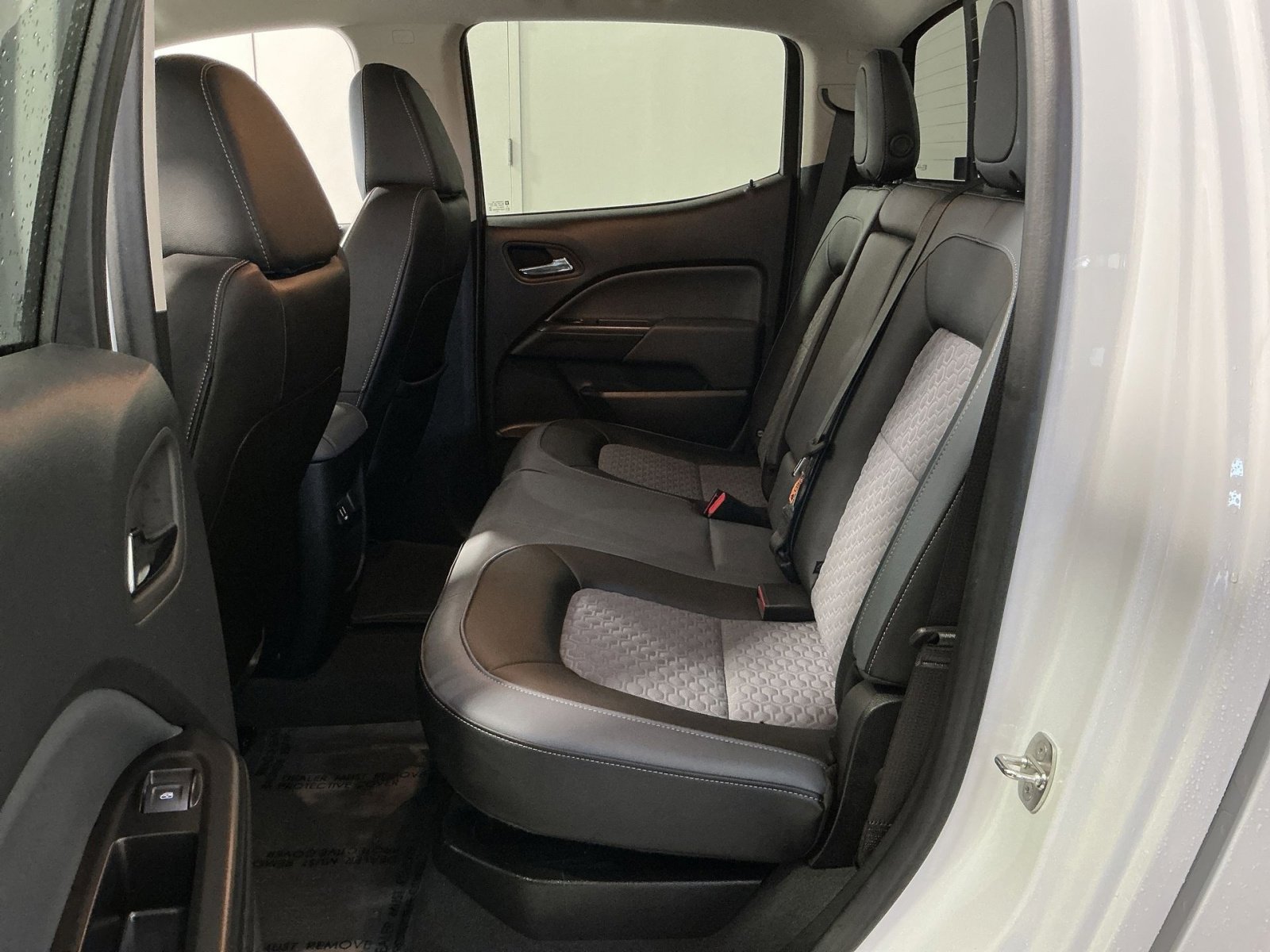 Used 2022 Chevrolet Colorado Z71 image 31