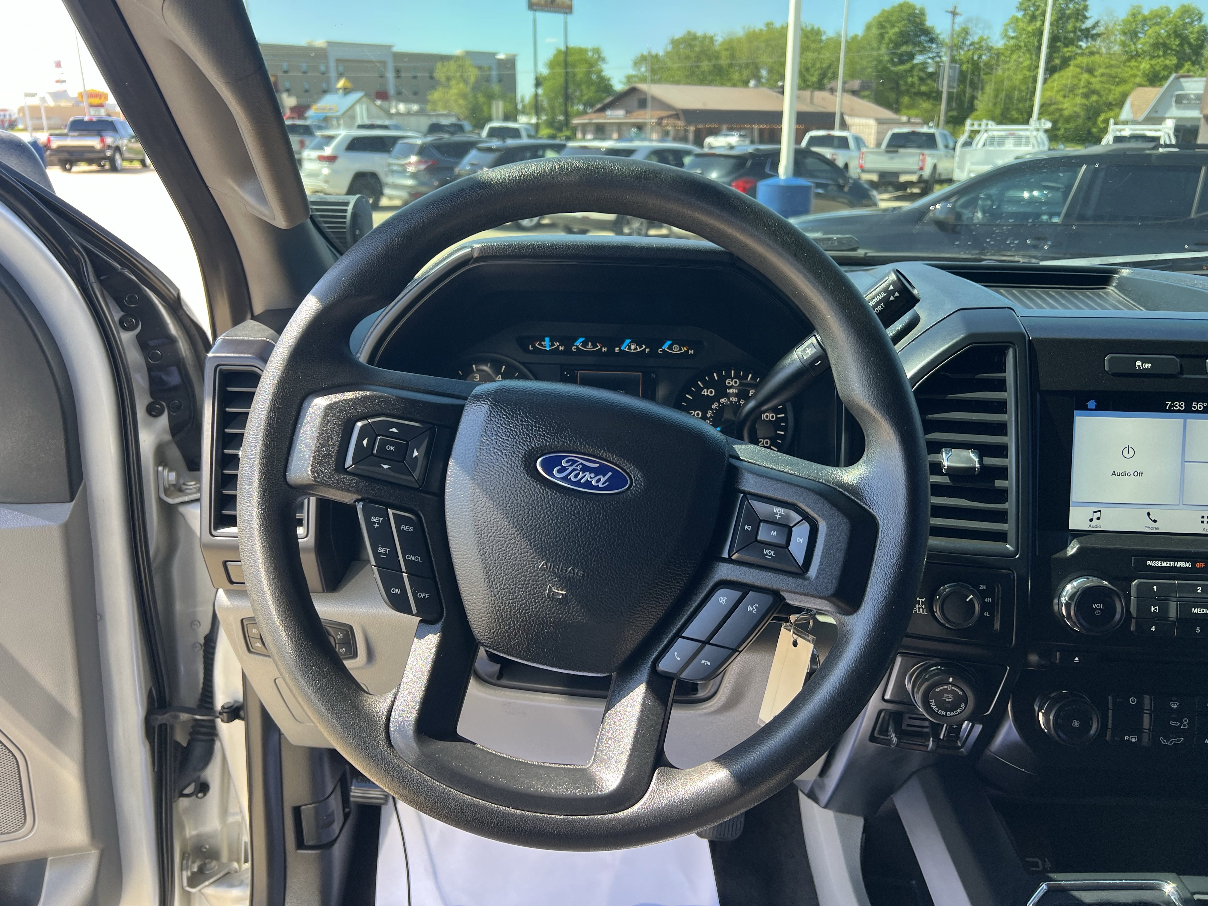 Used 2017 Ford F150 XL w/ Equipment Group 101A Mid AWD/4WD image 19