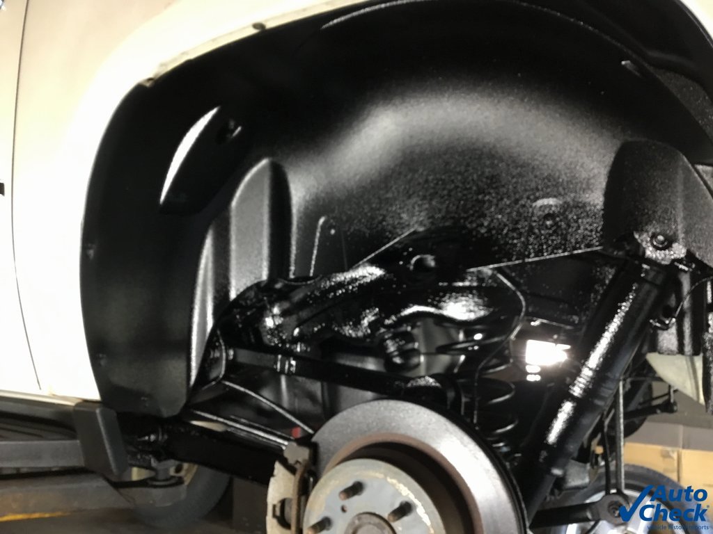 Used 2011 Chevrolet Avalanche LTZ image 25