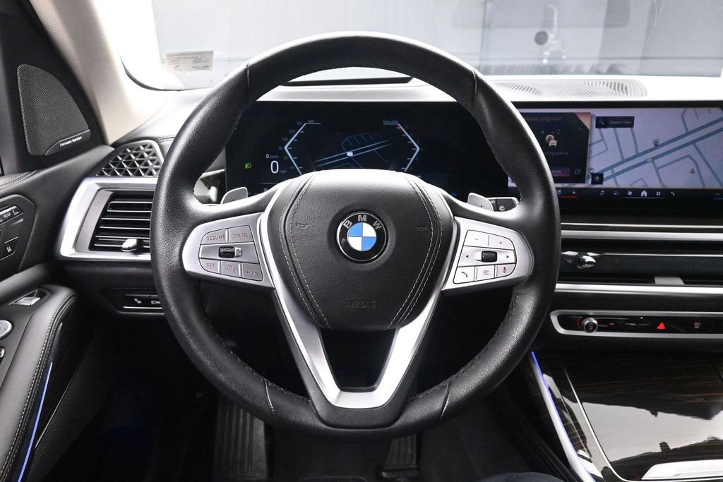Used 2024 BMW X7 xDrive40i w/ Premium Package AWD/4WD image 28