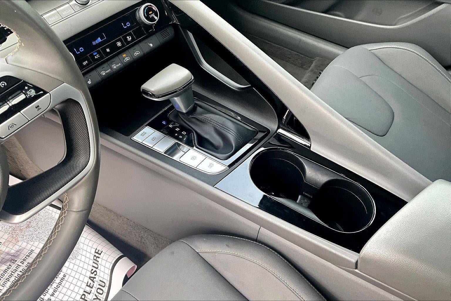 Used 2023 Hyundai Elantra SEL FWD image 14