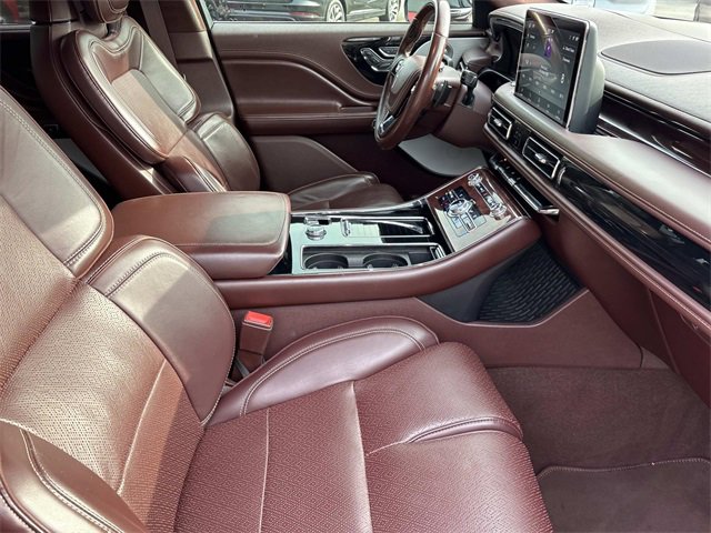 Used 2020 Lincoln Aviator Black Label w/ Dynamic Handling Package image 24