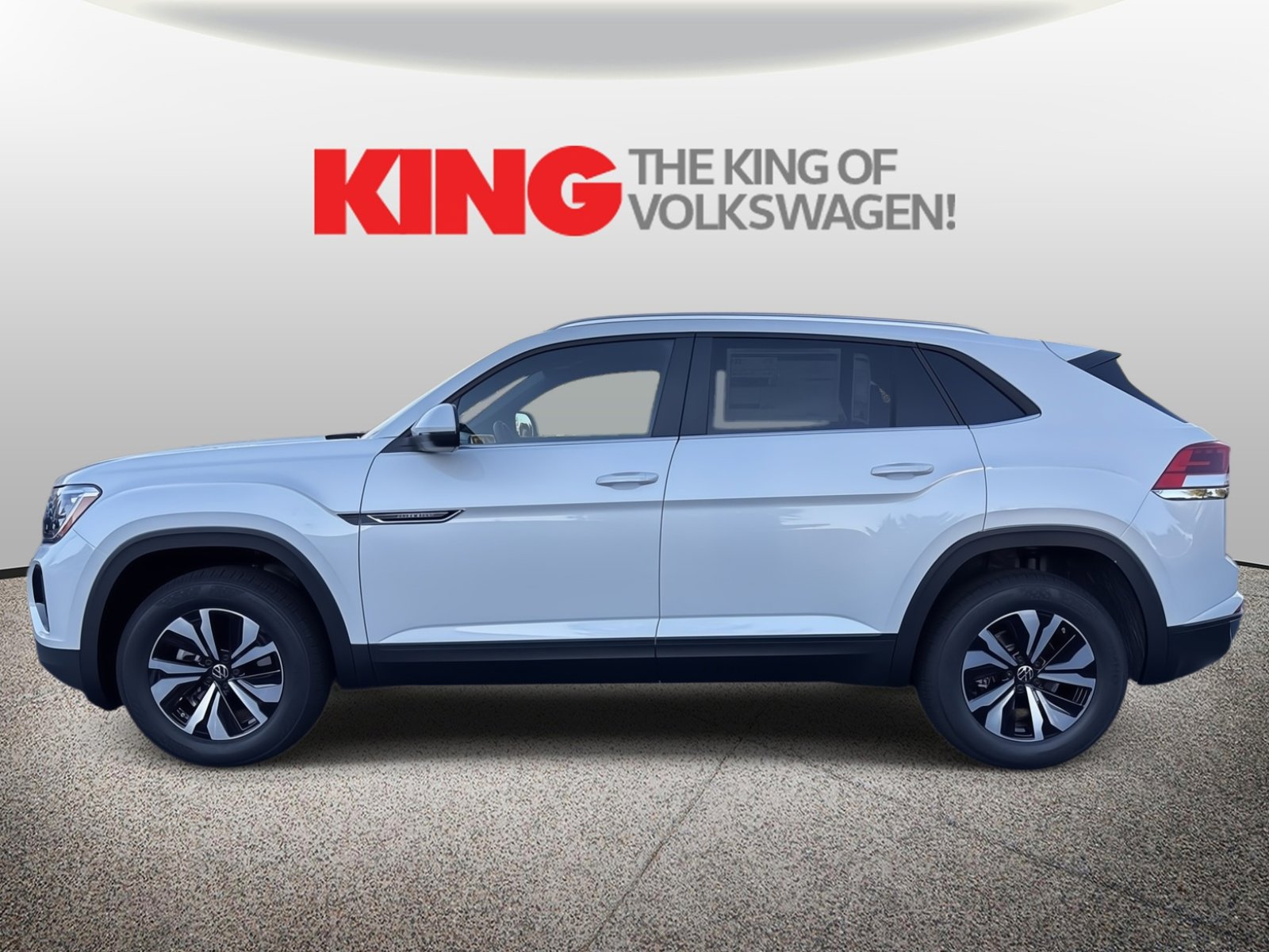New 2026 Volkswagen Atlas Cross Sport SE image 7