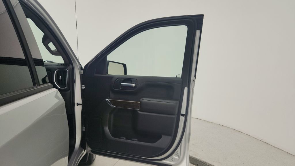 Used 2020 GMC Sierra 1500 Elevation w/ Elevation Value Package RWD image 25