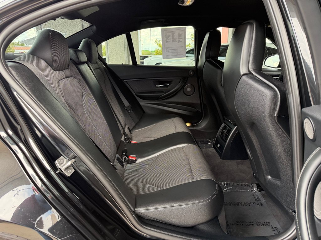 Used 2016 BMW M3 RWD image 24