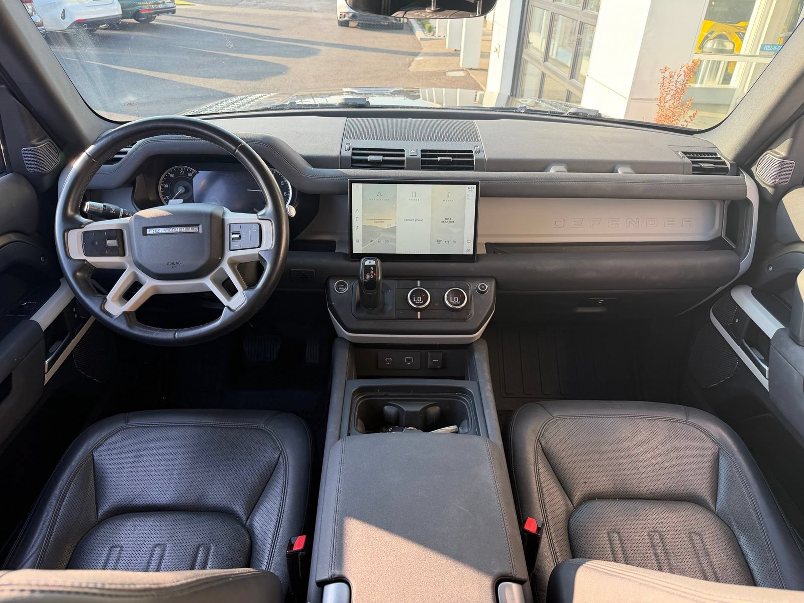 Used 2022 Land Rover Defender 90 S AWD/4WD image 5