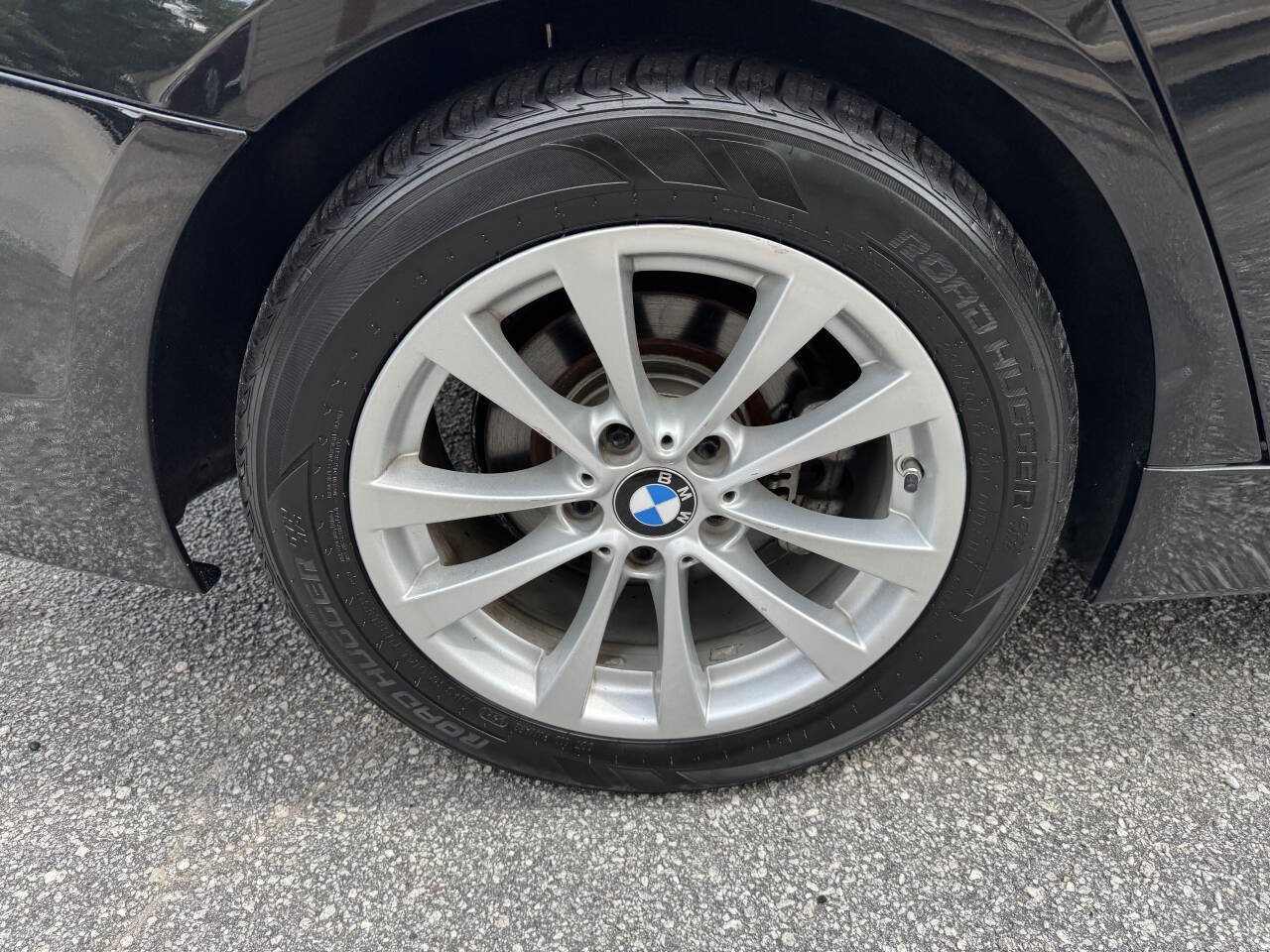 Used 2016 BMW 320i Sedan RWD image 9