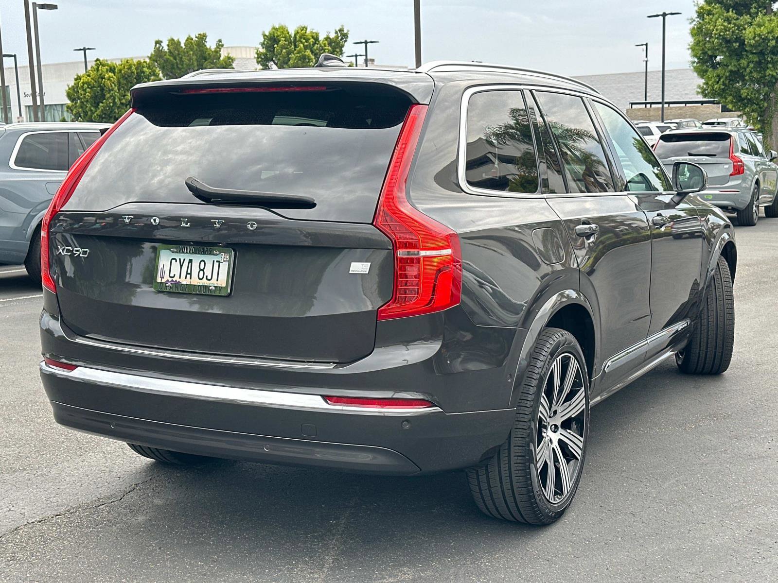 Certified 2024 Volvo XC90 T8 Plus image 4