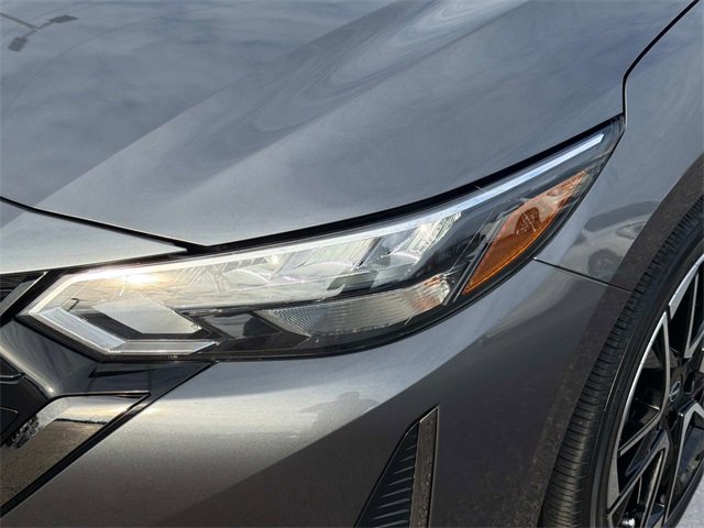 Used 2024 Nissan Sentra SR image 9