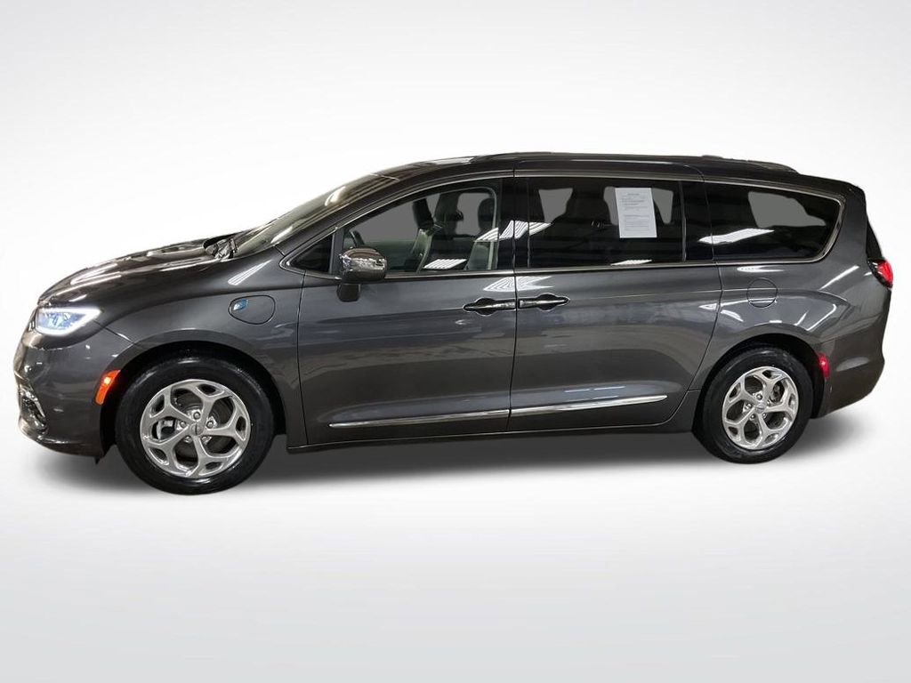 Used 2021 Chrysler Pacifica Limited video 2
