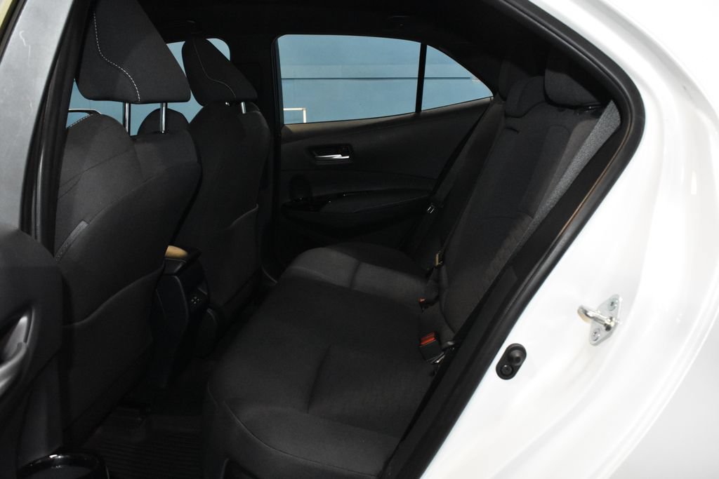 Used 2023 Toyota Corolla SE w/ SE Premium Package FWD image 18