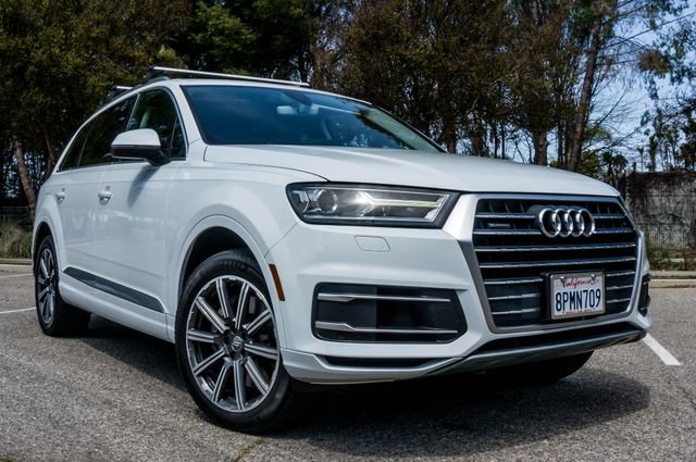 Used 2017 Audi Q7 3.0T Premium AWD/4WD image 1